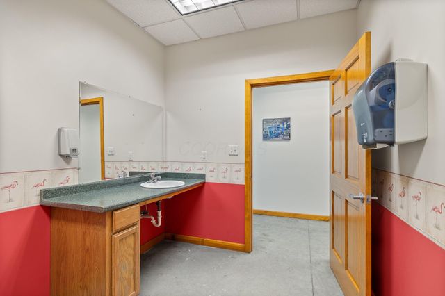 9500 Harding Highway E, Galion, OH 44833