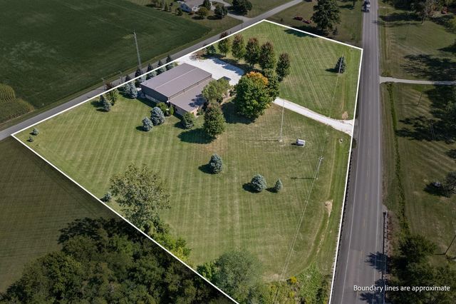 9500 Harding Highway E, Galion, OH 44833