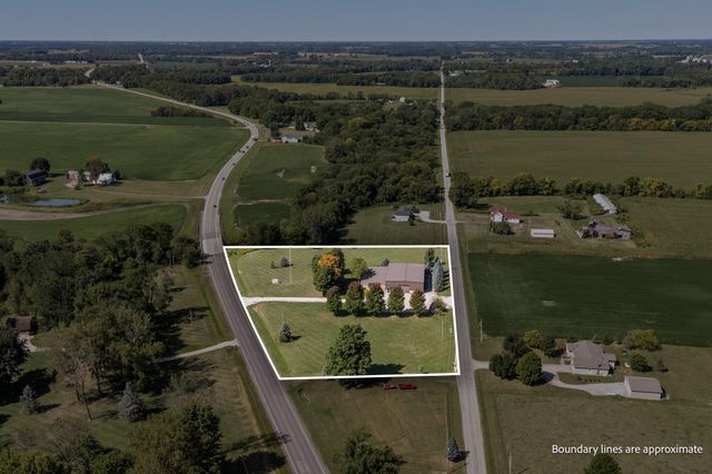 9500 Harding Highway E, Galion, OH 44833