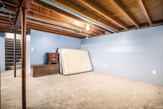 11211 Idlewood Drive, Osceola, IN 46561