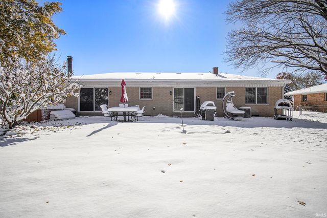 11211 Idlewood Drive, Osceola, IN 46561