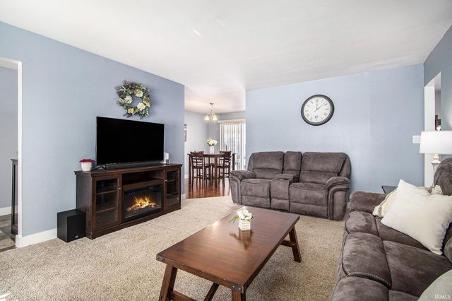 11211 Idlewood Drive, Osceola, IN 46561