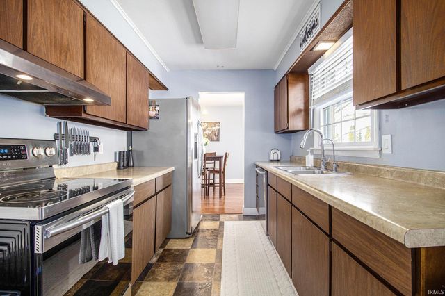 11211 Idlewood Drive, Osceola, IN 46561