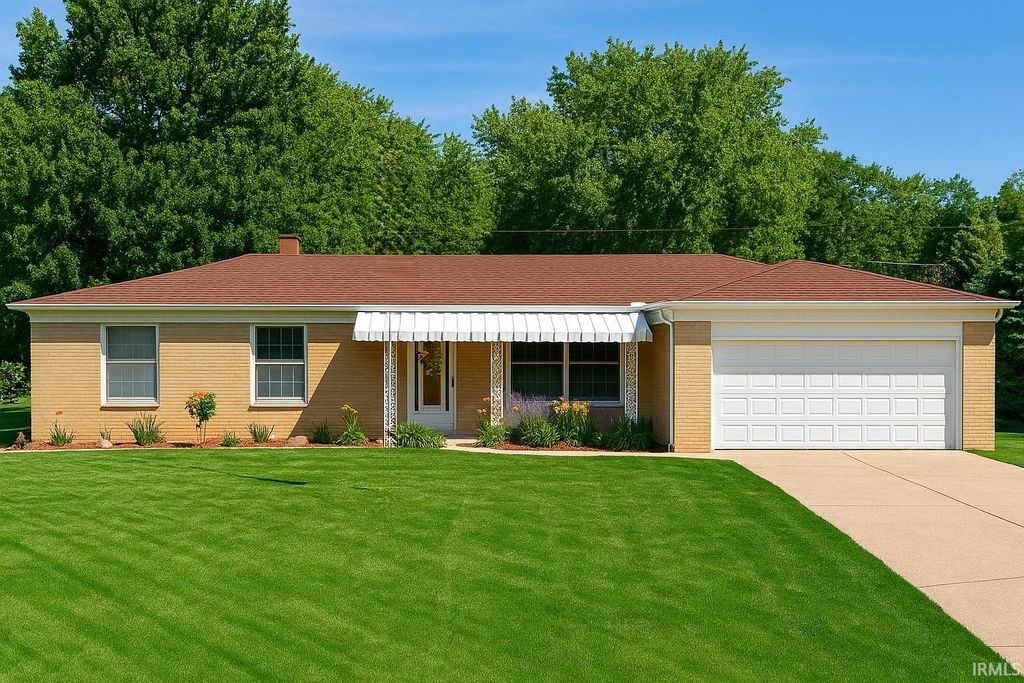 11211 Idlewood Drive, Osceola, IN 46561