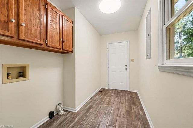 627 Woodland Circle, Asheboro, NC 27203