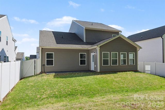 3024 Pinehills Way, Mount Holly, NC 28120