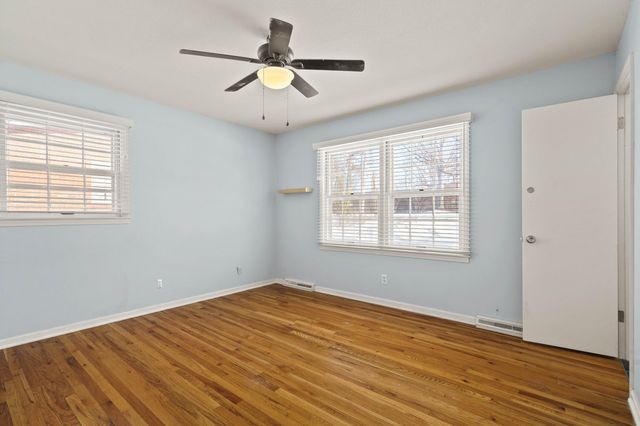 2218 BLUFF BLVD, Columbia, MO 65201