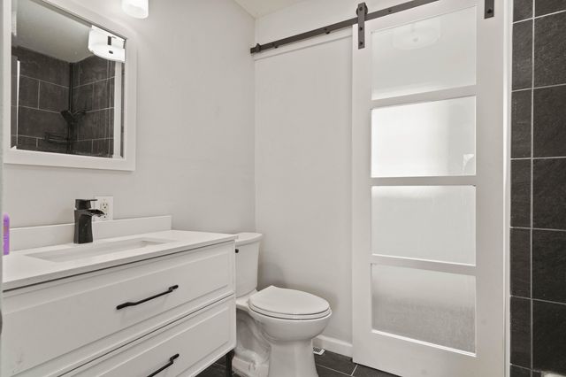 2218 BLUFF BLVD, Columbia, MO 65201