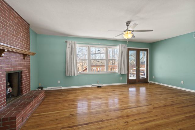 2218 BLUFF BLVD, Columbia, MO 65201