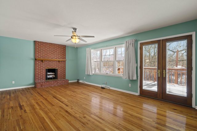 2218 BLUFF BLVD, Columbia, MO 65201