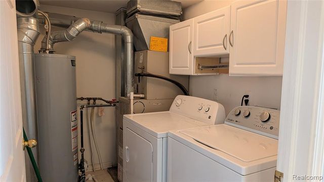 413 Village Drive, Walled Lake, MI 48390