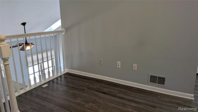 413 Village Drive, Walled Lake, MI 48390