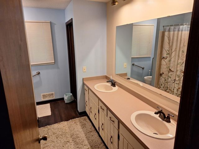 12921 Zachary Circle N, Dayton, MN 55327