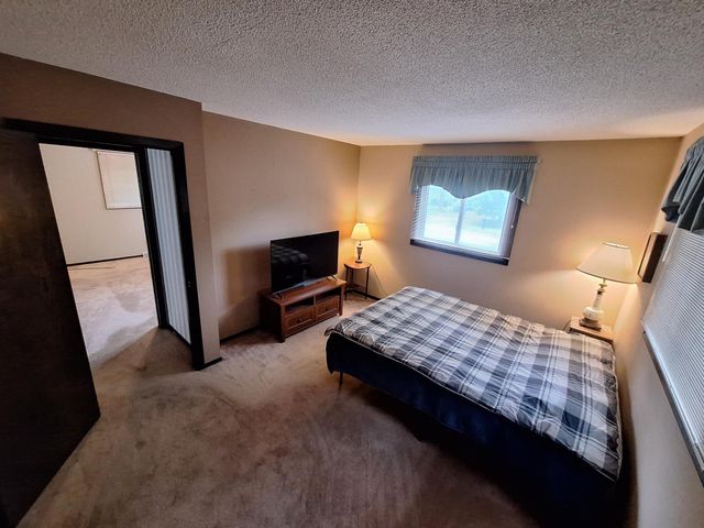 12921 Zachary Circle N, Dayton, MN 55327