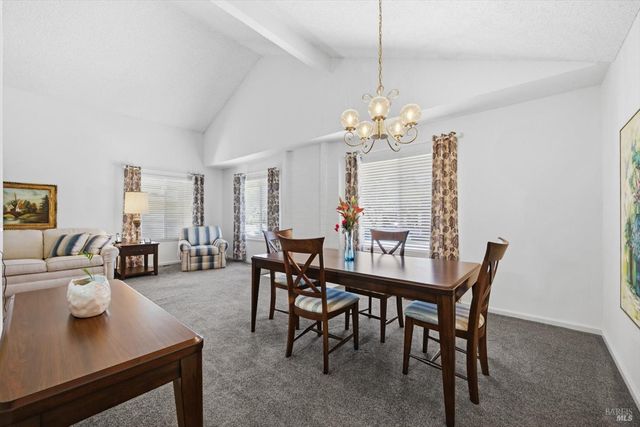 3378 Twin Oaks Dr, Napa, CA 94558