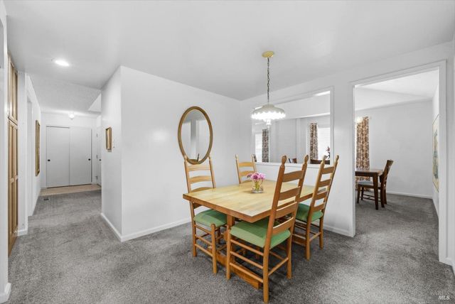 3378 Twin Oaks Dr, Napa, CA 94558