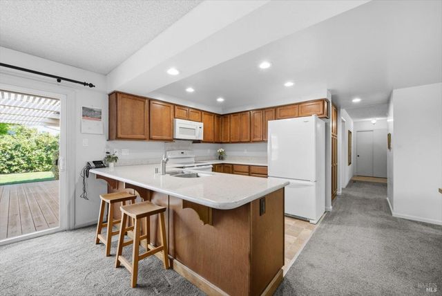 3378 Twin Oaks Dr, Napa, CA 94558