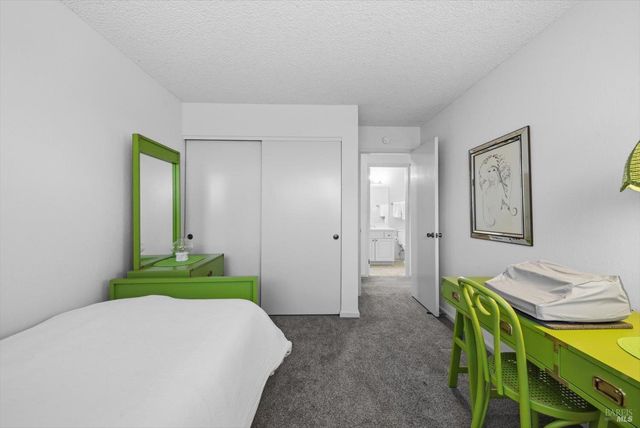 3378 Twin Oaks Dr, Napa, CA 94558