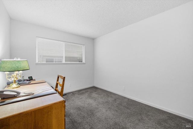 3378 Twin Oaks Dr, Napa, CA 94558