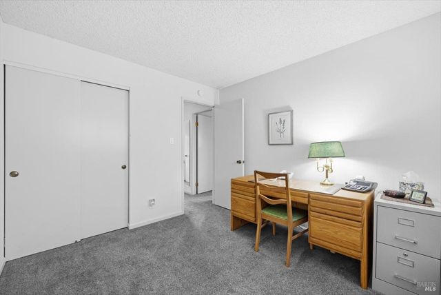 3378 Twin Oaks Dr, Napa, CA 94558