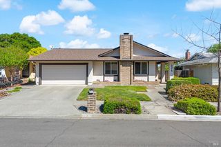 3378 Twin Oaks Dr, Napa, CA 94558