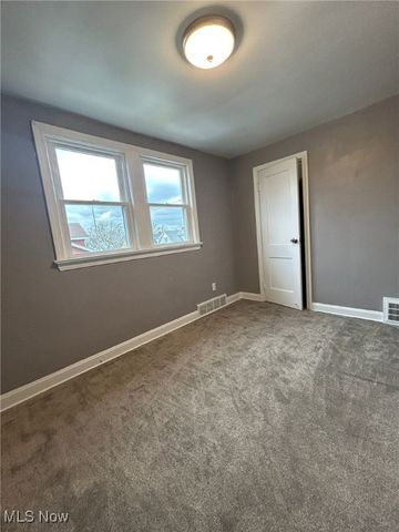 12912 Dove Avenue, Cleveland, OH 44105