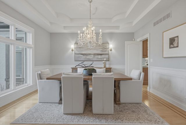 11361 W Plainfield Road, Indian Head Park, IL 60525