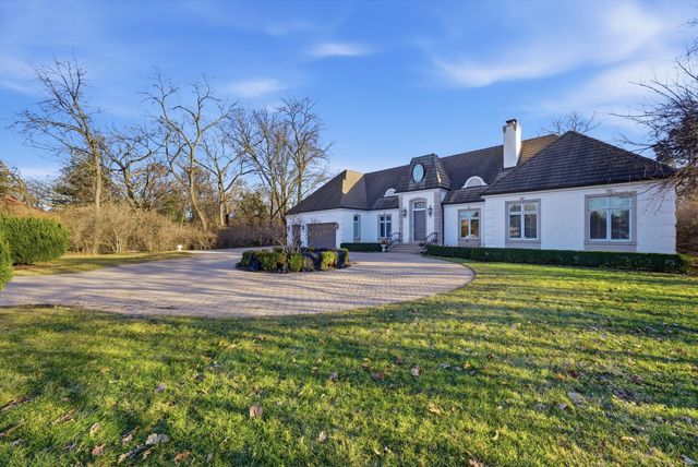 11361 W Plainfield Road, Indian Head Park, IL 60525