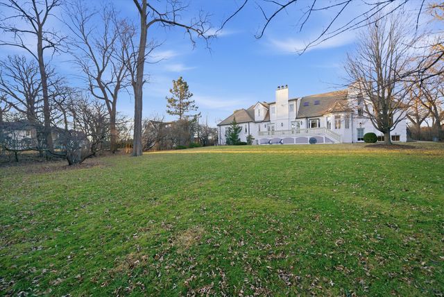 11361 W Plainfield Road, Indian Head Park, IL 60525