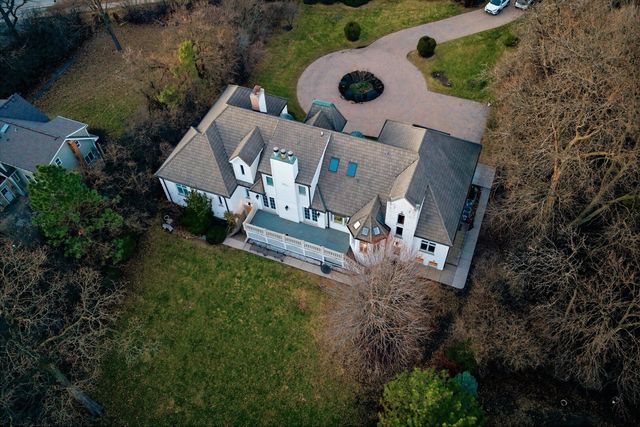 11361 W Plainfield Road, Indian Head Park, IL 60525