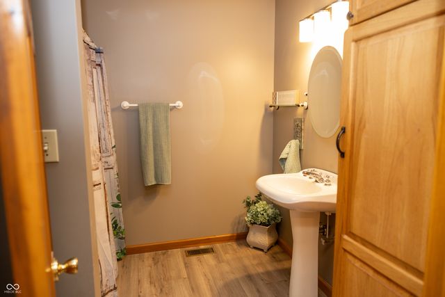 3423 S Keller Road, Crawfordsville, IN 47933