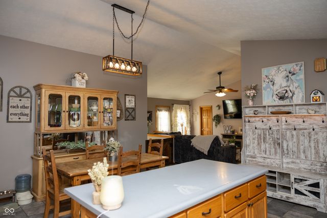 3423 S Keller Road, Crawfordsville, IN 47933