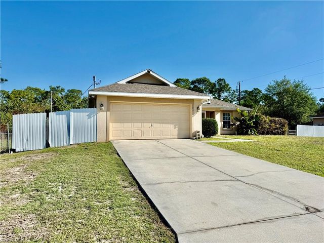 103 E 11th ST, Lehigh Acres, FL 33972