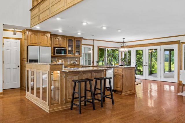 3225 Pinson School Rd, Greenbrier, TN 37073