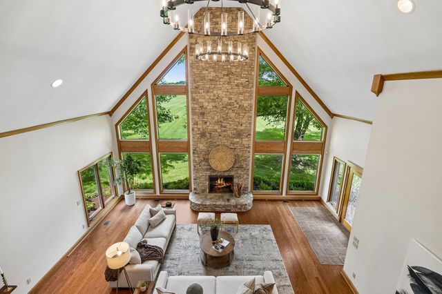 3225 Pinson School Rd, Greenbrier, TN 37073