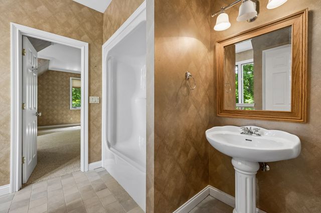 3225 Pinson School Rd, Greenbrier, TN 37073