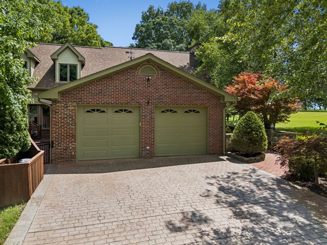 3225 Pinson School Rd, Greenbrier, TN 37073