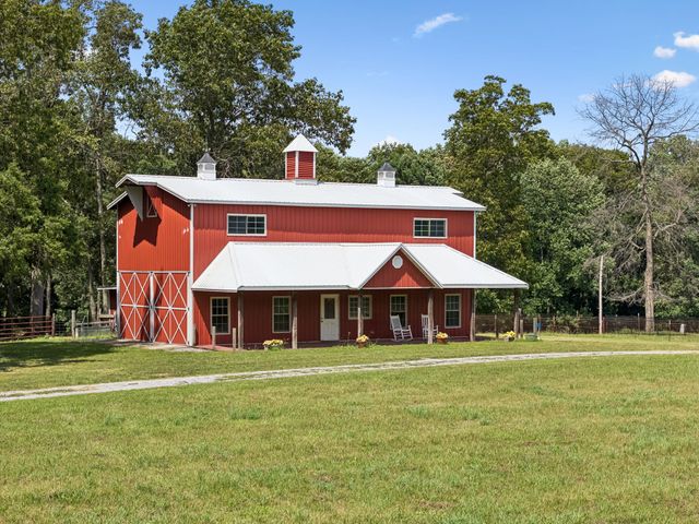 3225 Pinson School Rd, Greenbrier, TN 37073