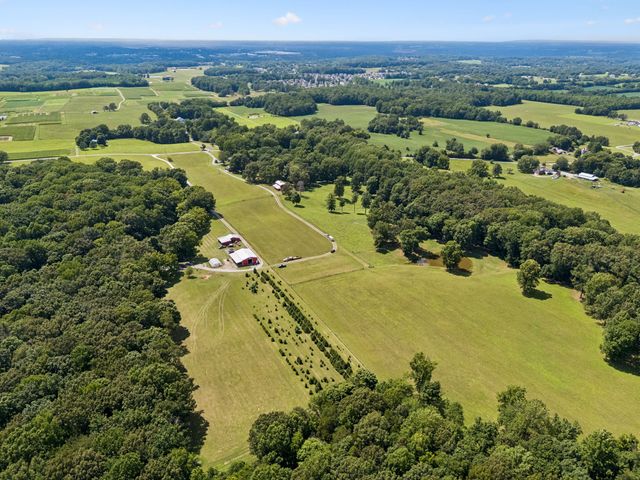 3225 Pinson School Rd, Greenbrier, TN 37073