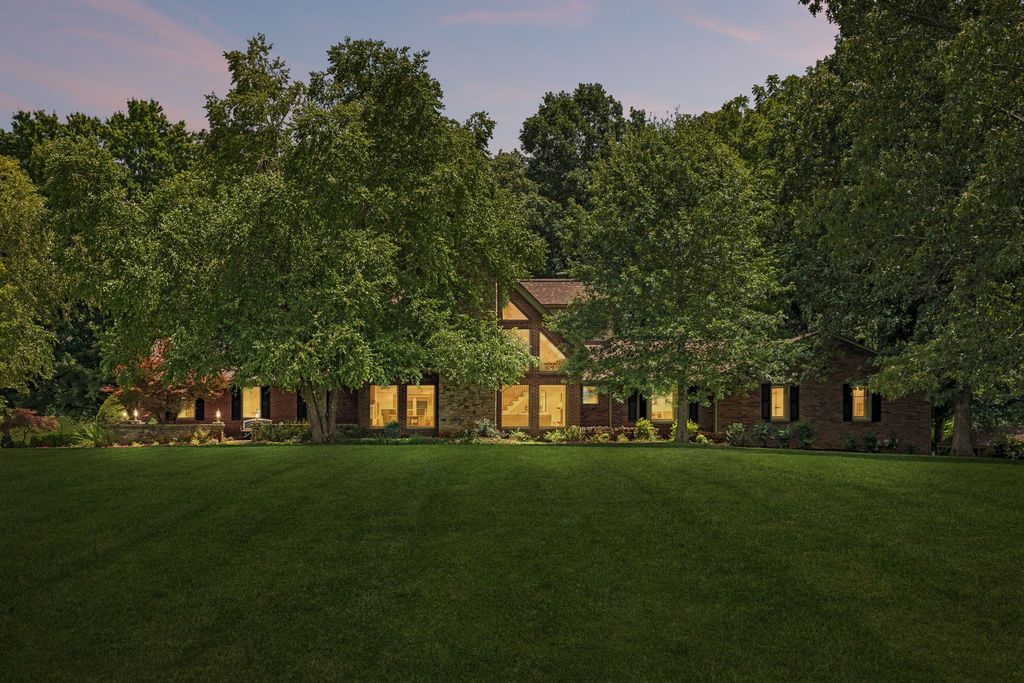 3225 Pinson School Rd, Greenbrier, TN 37073