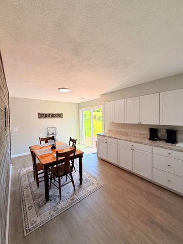 3439 Upper Jackstown Road, Carlisle, KY 40311