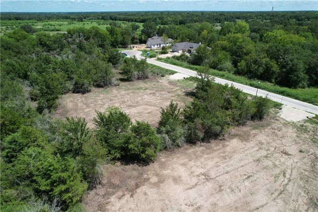 5001 Paulo Court, Bryan, TX 77808