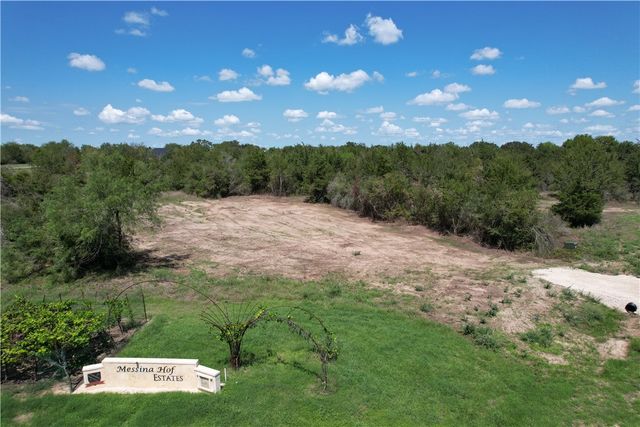 5001 Paulo Court, Bryan, TX 77808