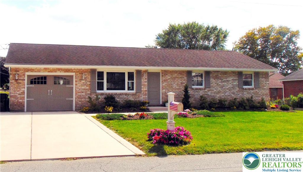 3812 Washington Street, Bethlehem Twp, PA 18020
