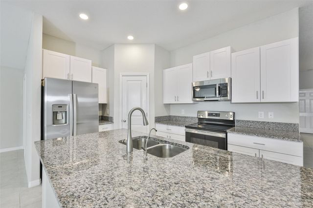 16665 DELIA STREET, Wimauma, FL 33598