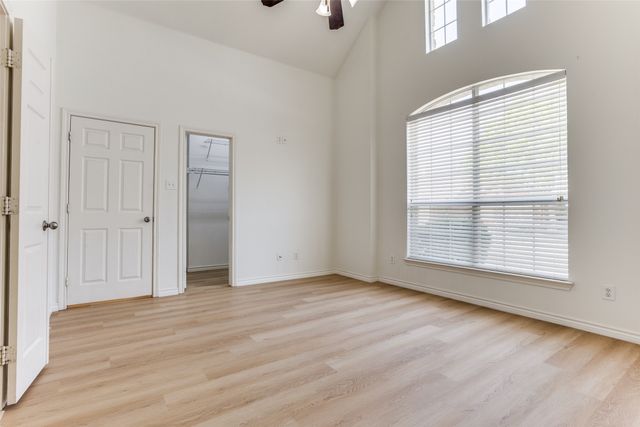 610 Crockett Drive, Lavon, TX 75166