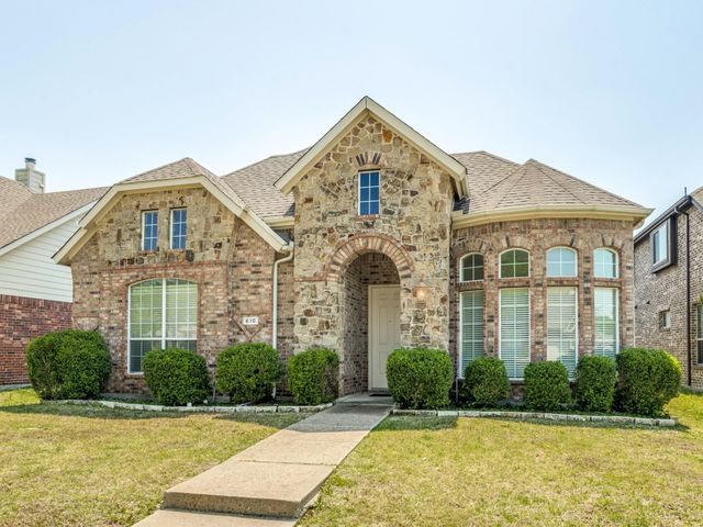 610 Crockett Drive, Lavon, TX 75166