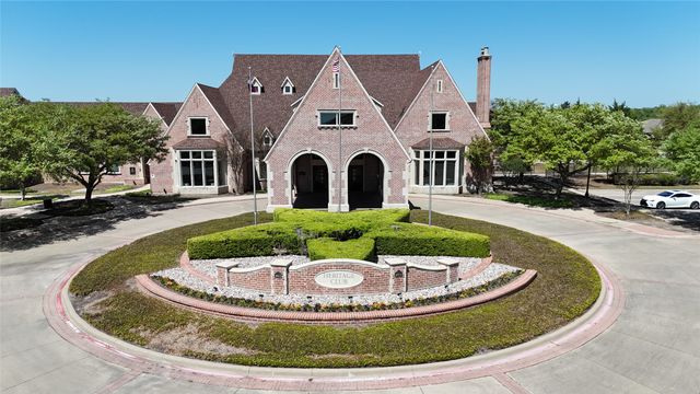 610 Crockett Drive, Lavon, TX 75166