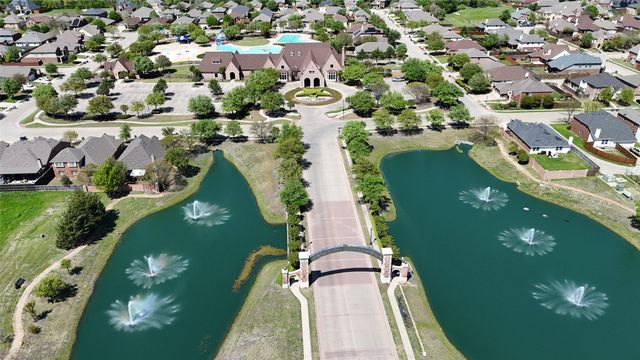 610 Crockett Drive, Lavon, TX 75166
