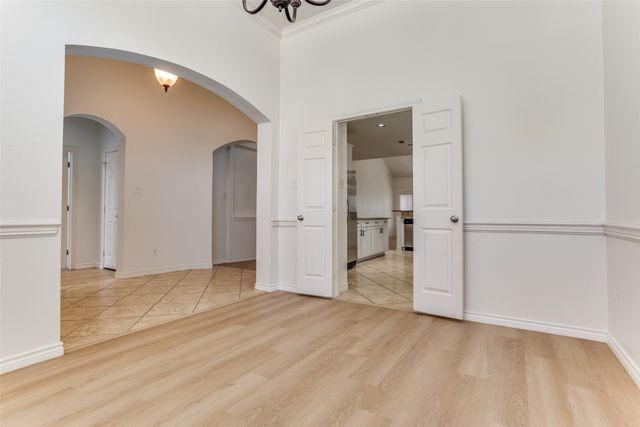 610 Crockett Drive, Lavon, TX 75166